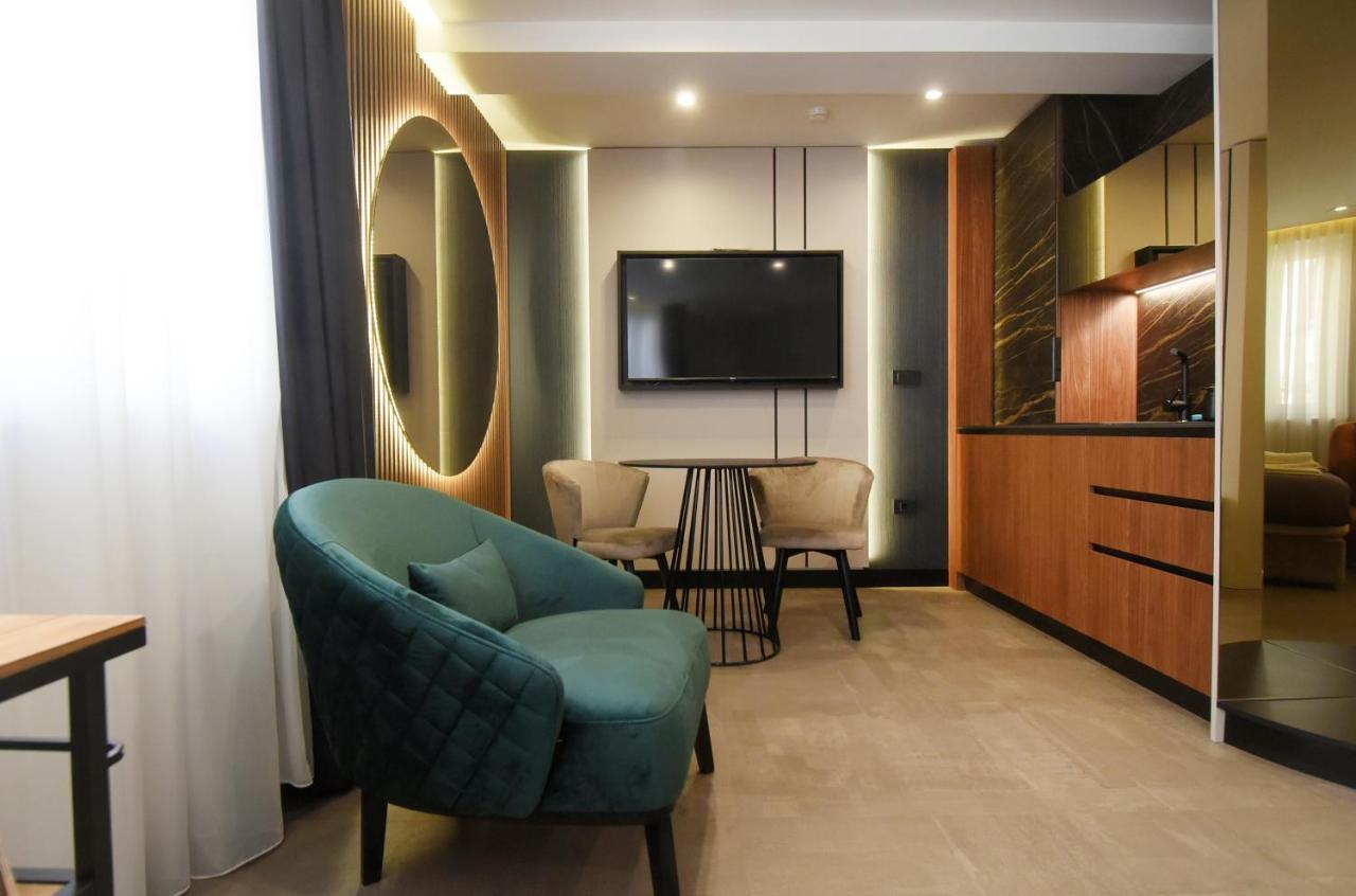 Grandeur Apartments Пула Экстерьер фото